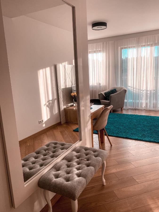 Apartament Solna 80 - Centrum Miasta Z Podziemnym Garazem Кельце Экстерьер фото